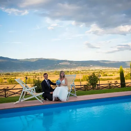 Luxury In Villa Cortona